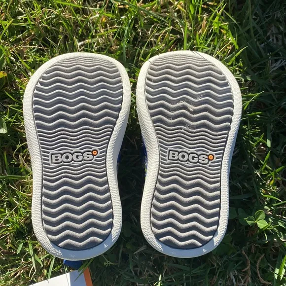 🆕 NWT/NIB Toddler Bogs Kicker Micro Camo Slip-On Sneaker