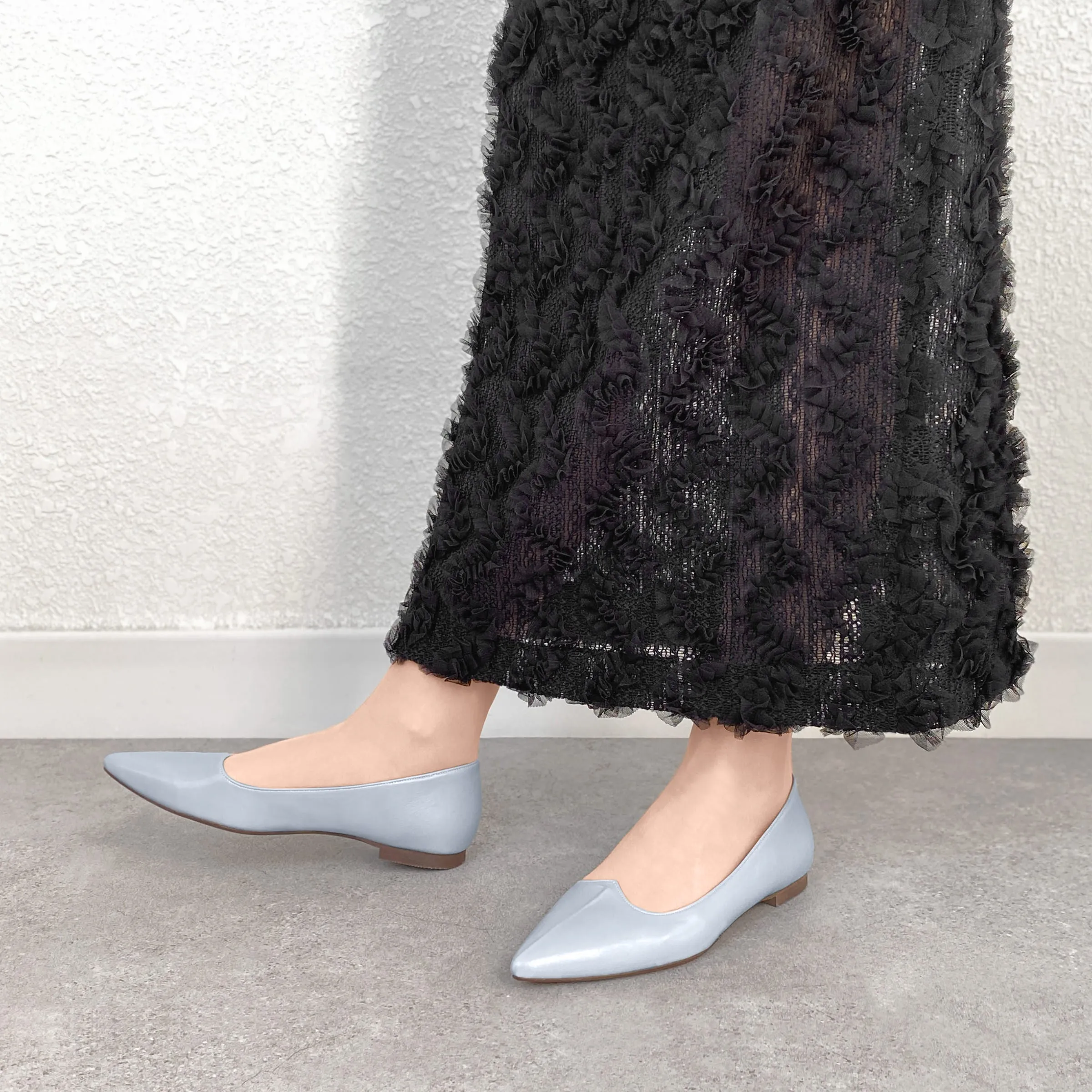 40%OFF: 2024SS: Heart Cut Flat Shoes (m17028) Dusty Blue