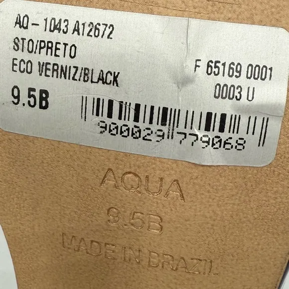 AQUA VERNIZ PATENT ADJUSTABLE ANKLE STRAP Size 9.5B
