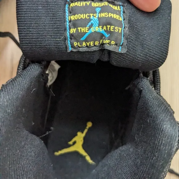 Black Jordan 11 retro sneaker, Gamma Blue PS, 6.5, great condition