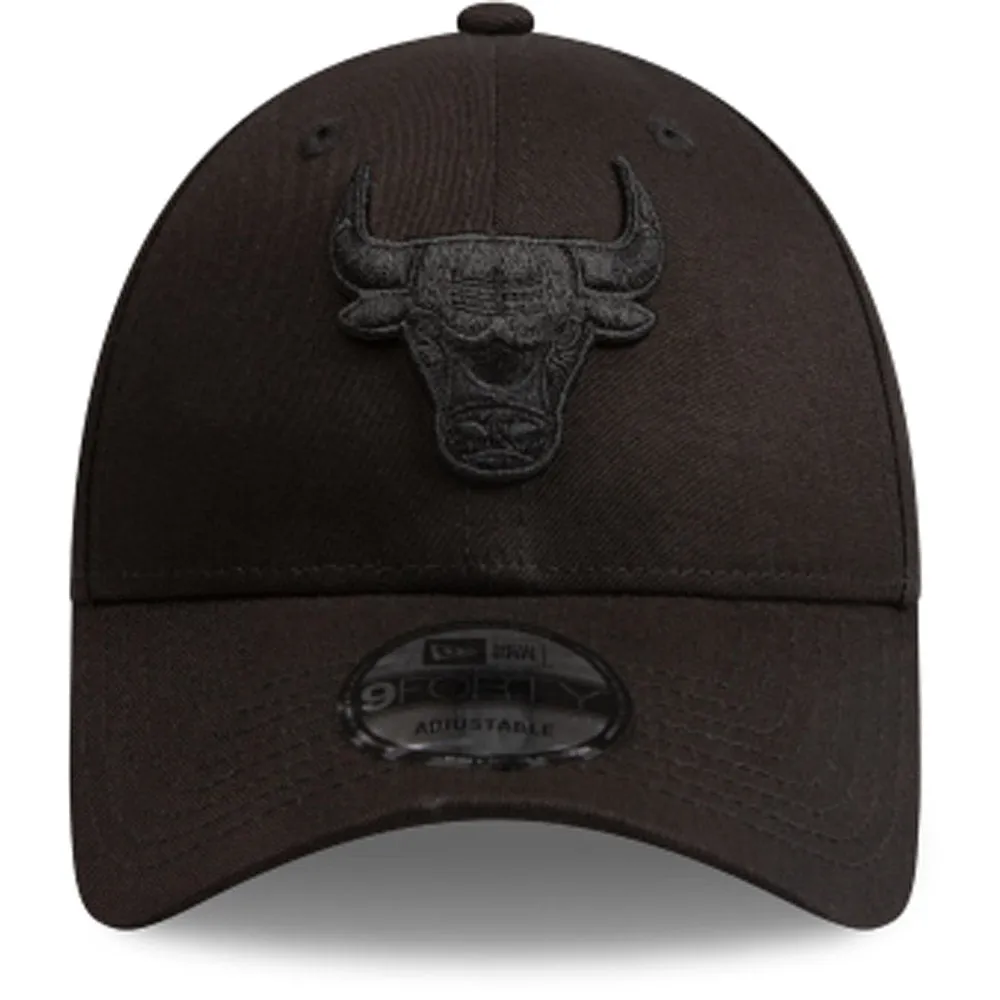 Bulls Black 9FORTY Cloth Strap