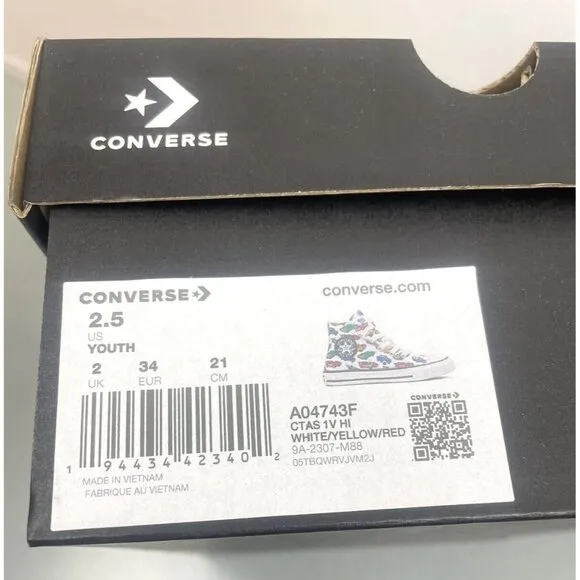 CONVERSE Youth Kid 's High Tops Chuck Taylor Easy-On Cars Size 2.5