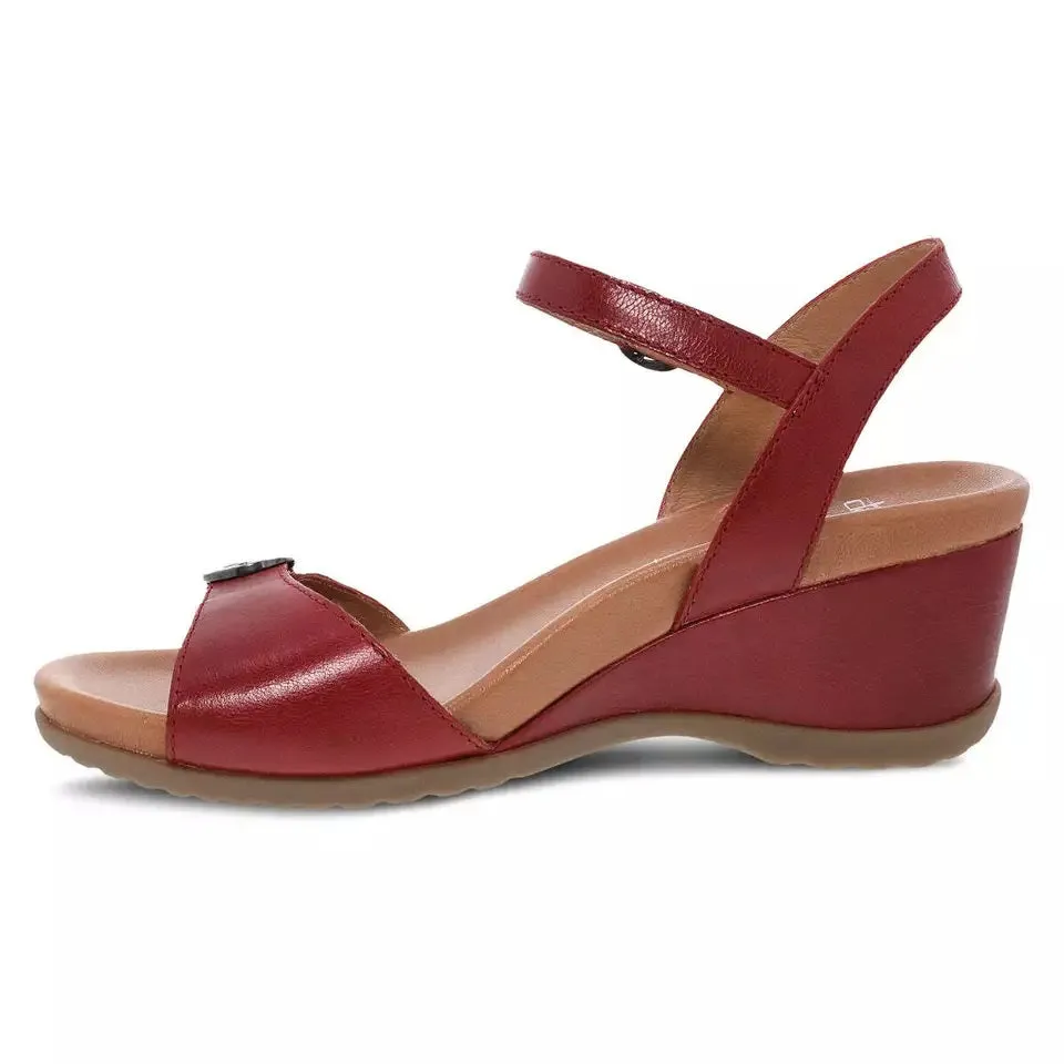 Dansko Women's Arielle Red Glazed Kid Leather 1613221200