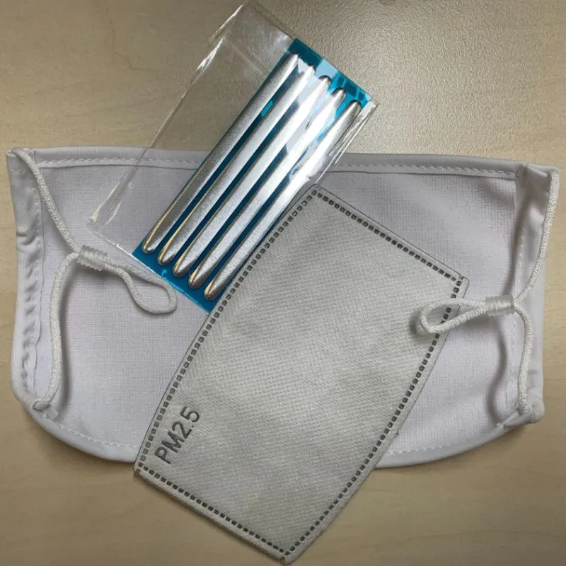 Face Mask Adjustable with Carbon Filter - Webby Tabby Cat