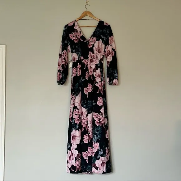 𝅺Floral-Print Maxi Dress