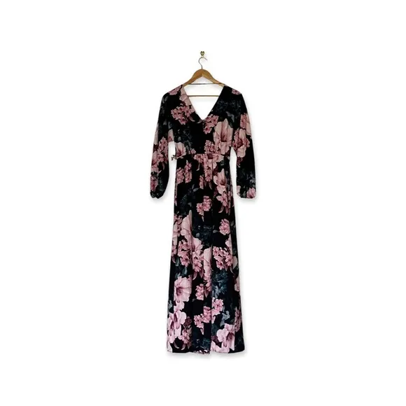 𝅺Floral-Print Maxi Dress