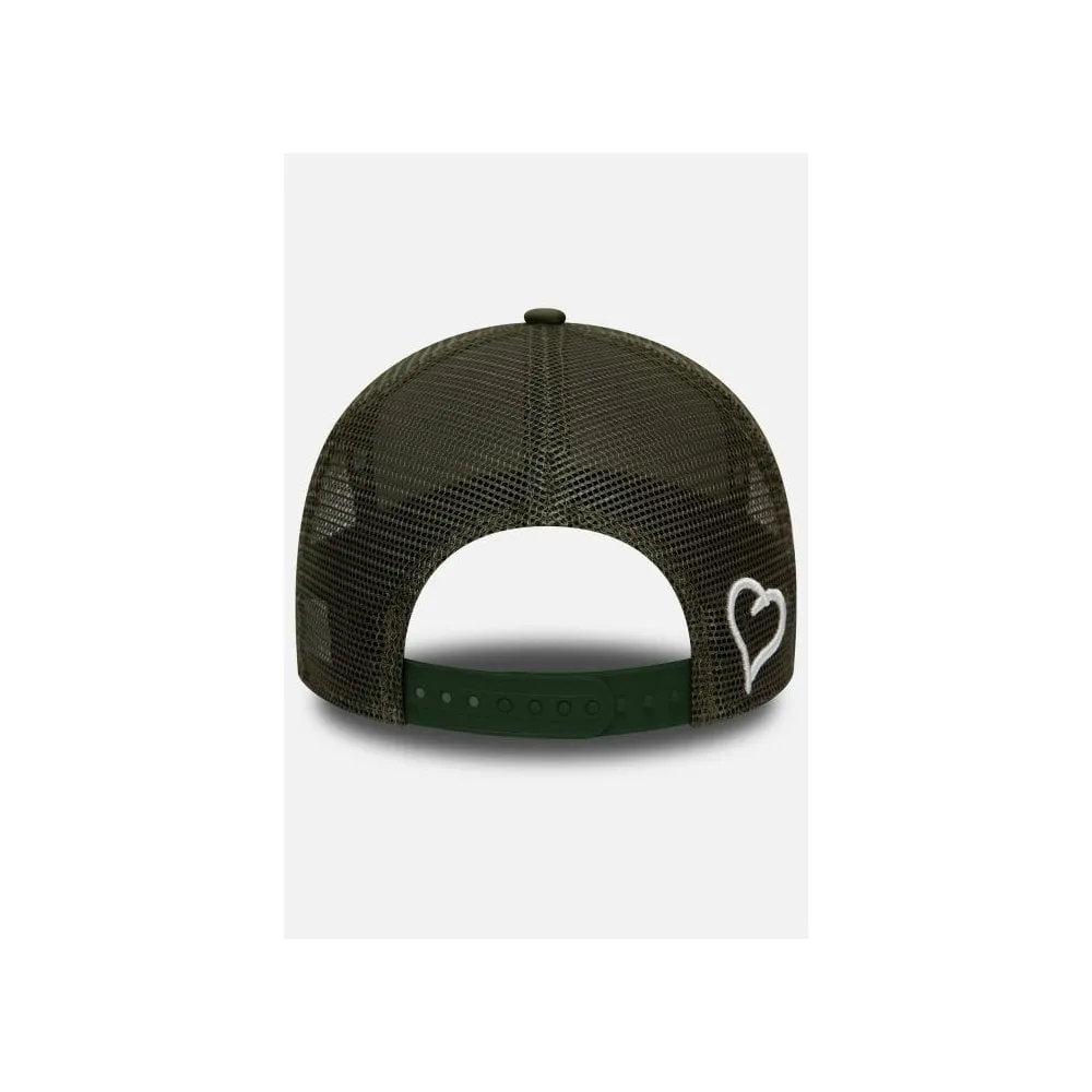 Fresh Ego Kid 557 9Forty Curved Visor Olive/White