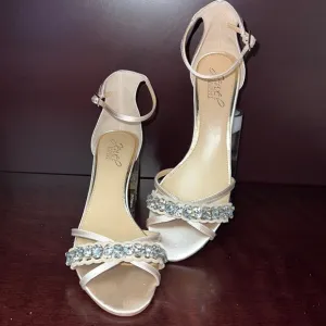Jewel Badgley Mischka Embellished Formal Party Evening Wedding Heel Sz. 7.5