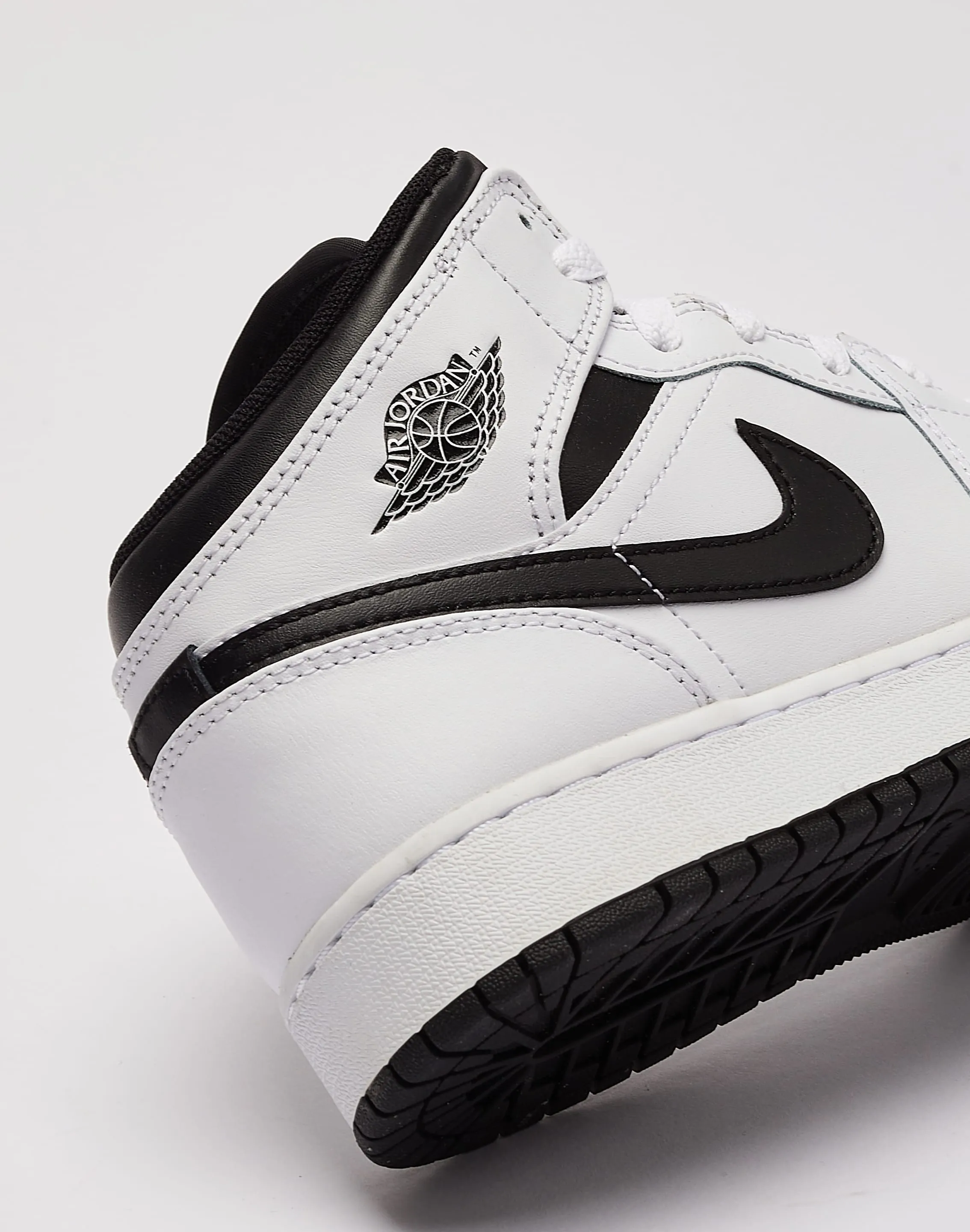Jordan Air Jordan 1 Mid Grade-School