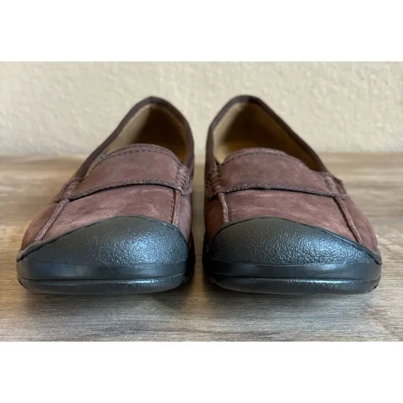Keen Womens Suede Leather Loafer Slip On Shoes Size 9 Brown