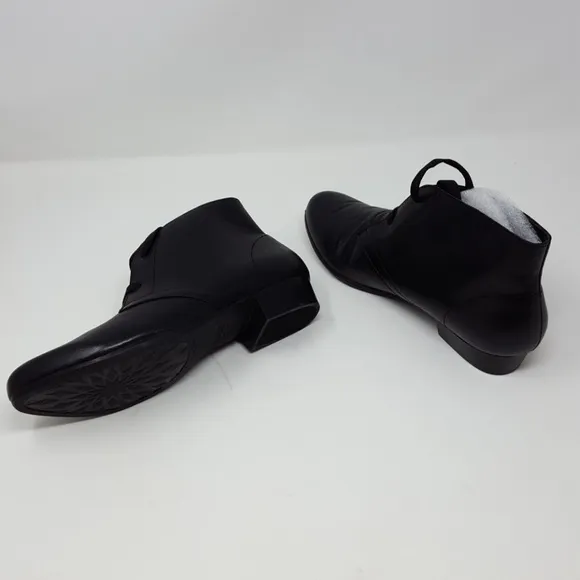 Munroe American Sloane Black Kid boots