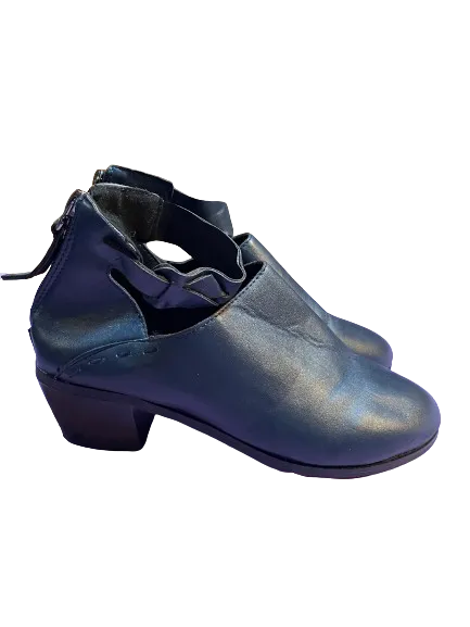 Navy Blue Ankle Strap Zippered Shoe