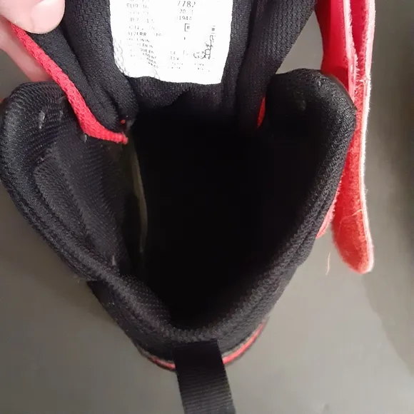 NIKE COURT BOROUGH MID 2, Mid top, Size Unisex 4Y.