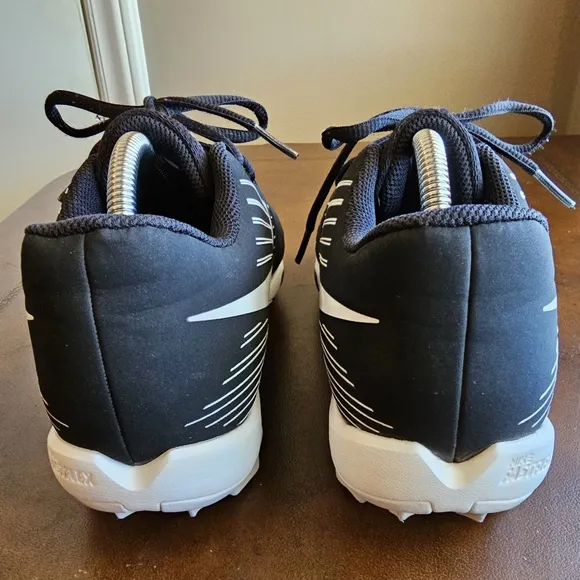 NIKE Hyperdiamond 3 Keystone Fastflex CLEATS Women's size 8