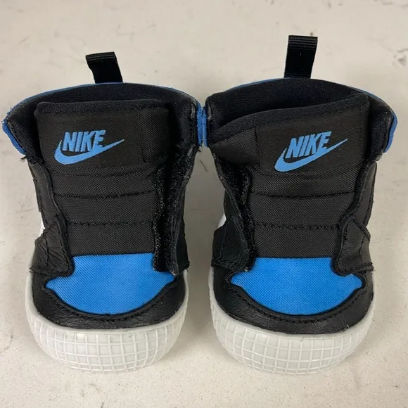 Nike Jordan 1 Crib Bootie AT3745-400 Size 2C University Blue / Black-White