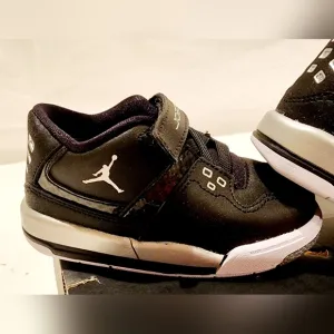 Nike Jordan Flight 23 BT. Size 7C. NIB