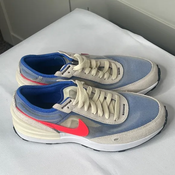 Nike Waffle One Big Kids 6.5