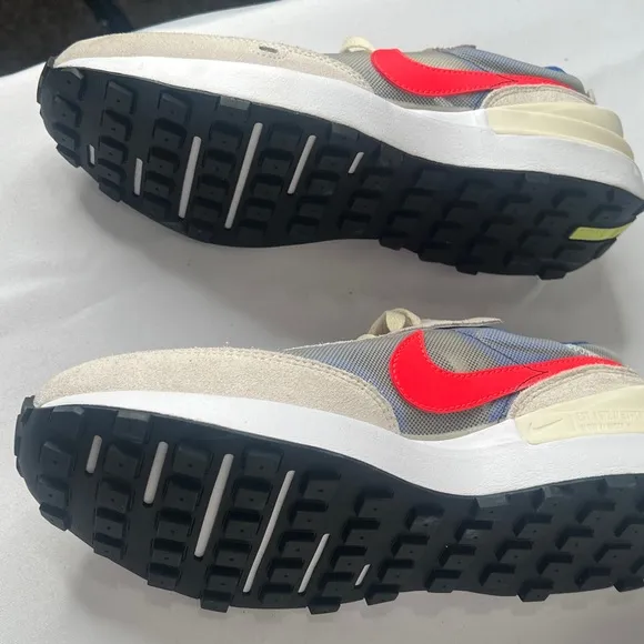 Nike Waffle One Big Kids 6.5
