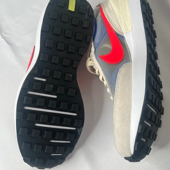 Nike Waffle One Big Kids 6.5