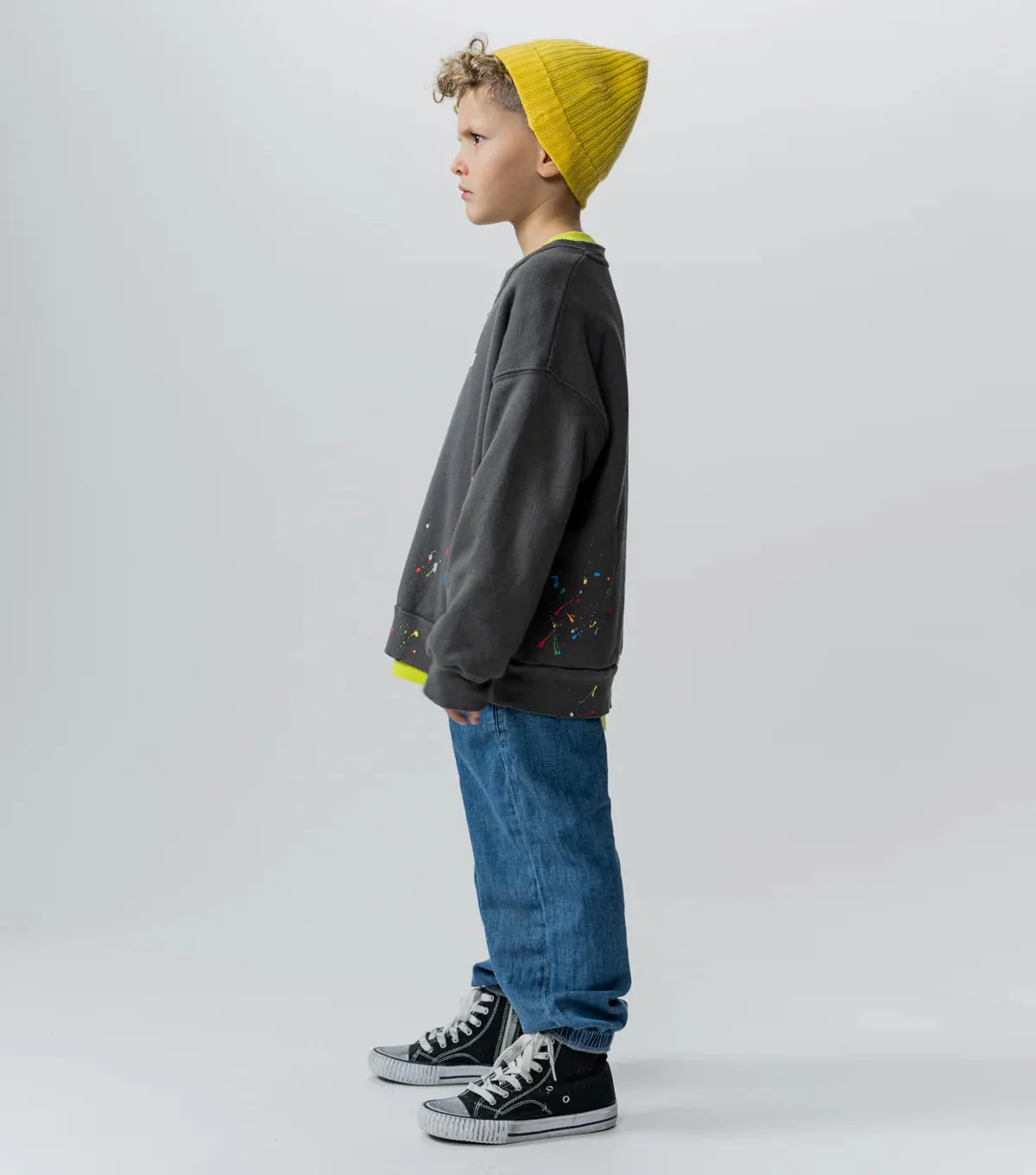 SPLASH OF COLOR SWEATSHIRT GRAPHITE