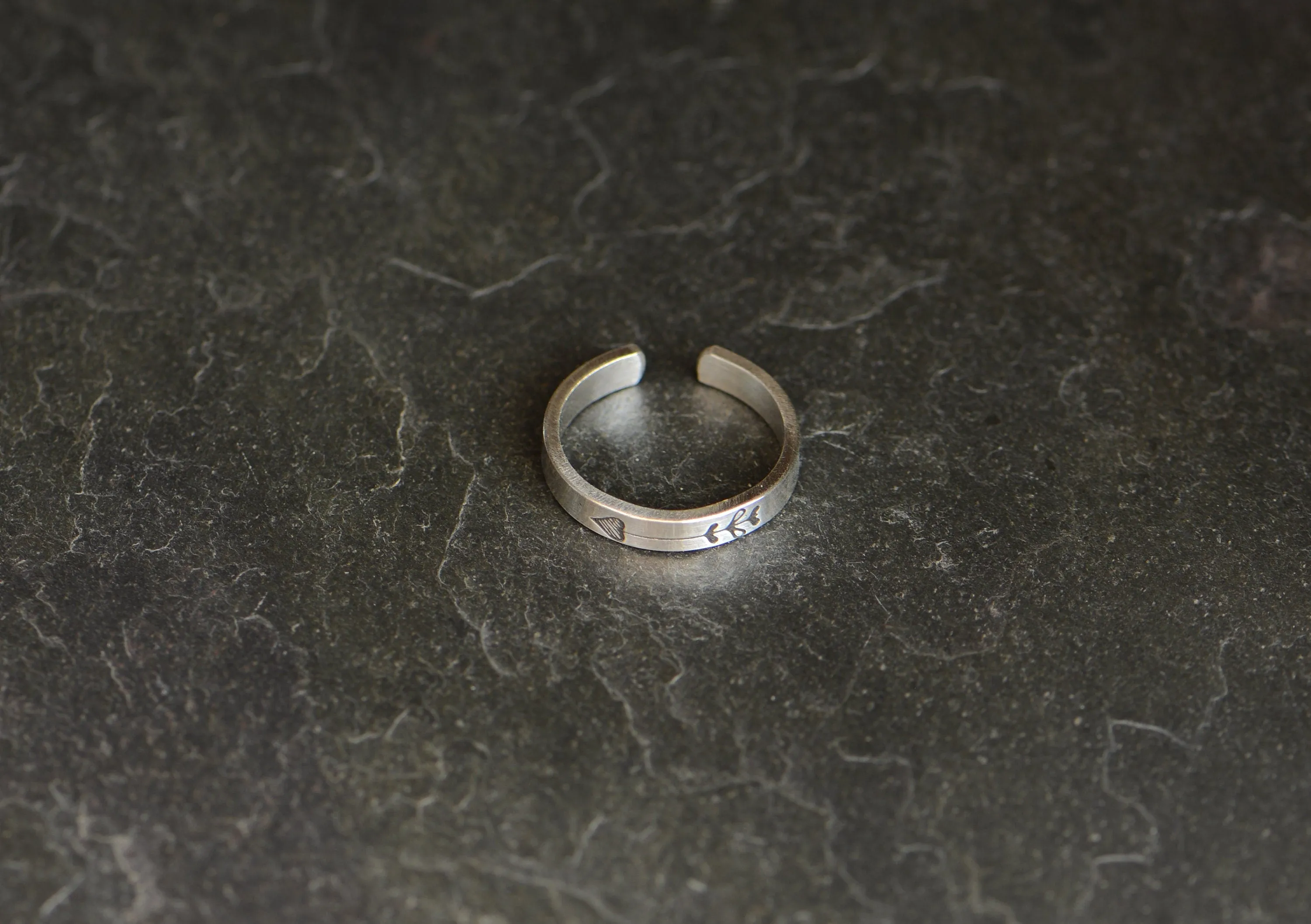 Sterling silver toe ring with small heart arrow