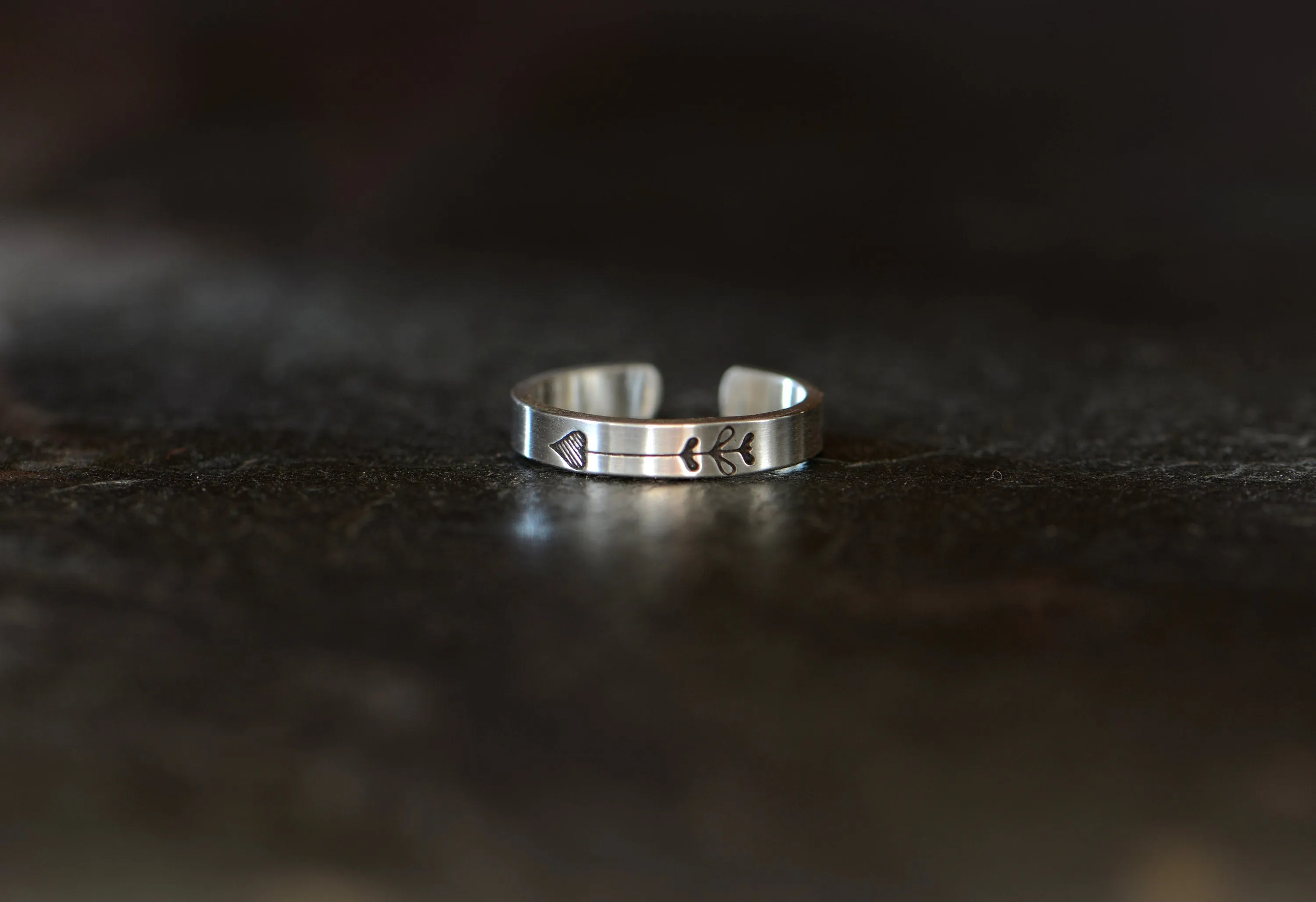 Sterling silver toe ring with small heart arrow