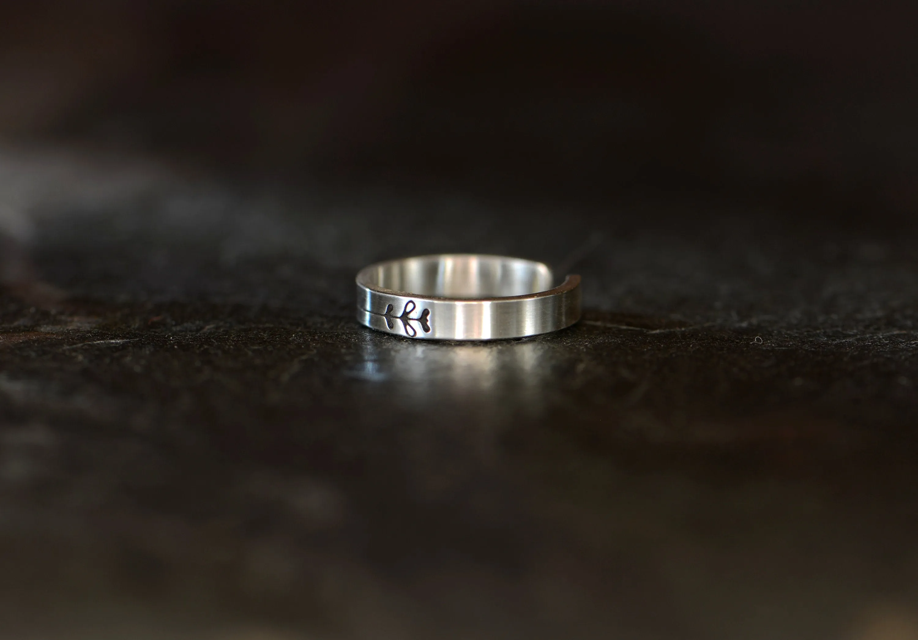 Sterling silver toe ring with small heart arrow