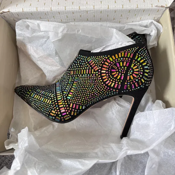 Thalia Sodi Women's 7M Black Karmen Iridescent Crystal Ankle Booties NWT