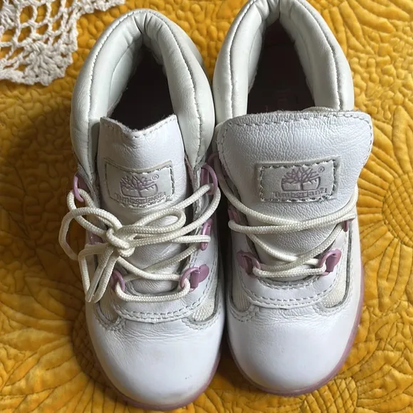 Timberland  big kid White and pink leather boot